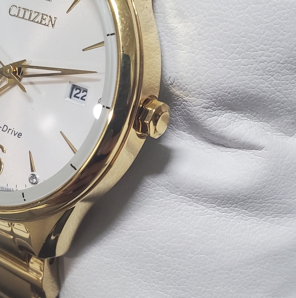 NEW Citizen Chandler FE6102-53A Ladies 37mm Silver Dial MSRP $295 main image 2